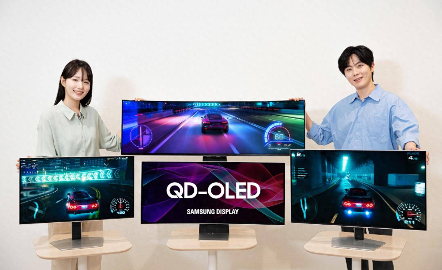 OLED又有新噱头？三星表示：300尼特的OLED可与500尼特的LCD媲美