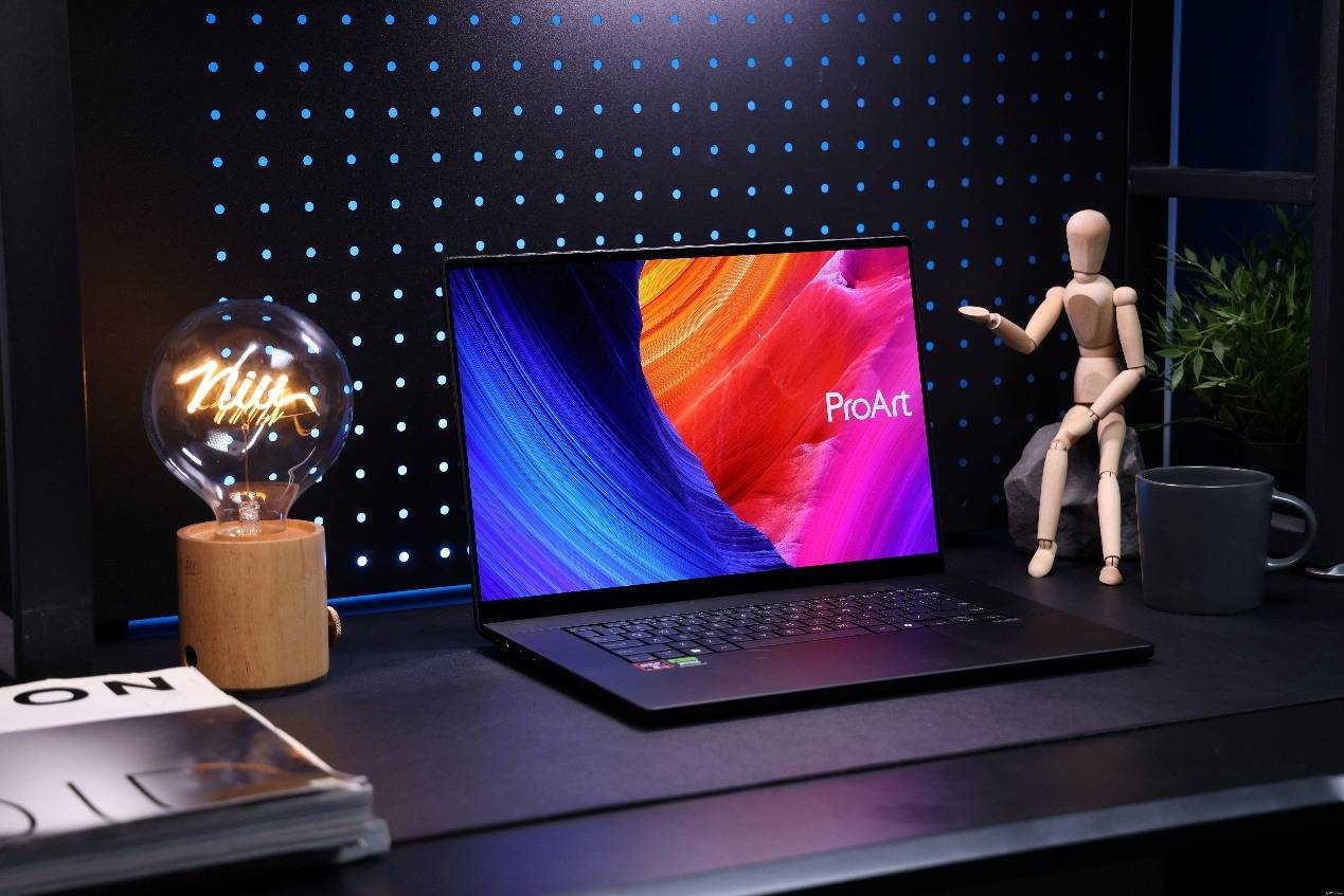 ProArt 创16 2025评测：14.9mm机身不仅塞进了RTX 5070，更塞进了我对“创作自由”的全部幻想