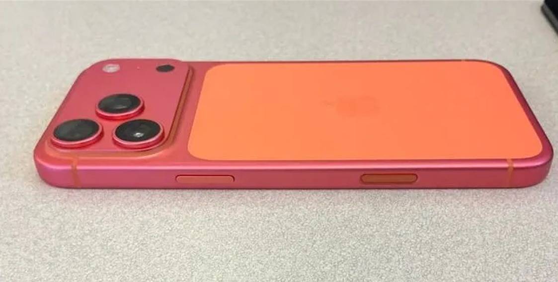 苹果调查iPhone 17 Pro褪色问题:星宇橙个别机型被召回检测