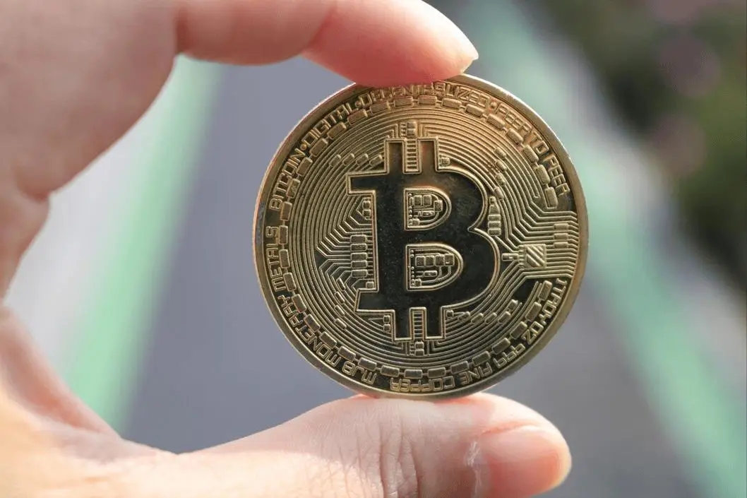 合约杠杆倍数：新手必看的爆仓计算与风控