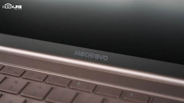 MacBook Neo卖爆后 Windows笔记本终于坐不住了!