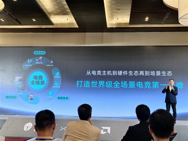 96核撕裂者＋4专业卡领衔！雷神AMD AI工作站集体登场：塔式+迷你+移动全都有