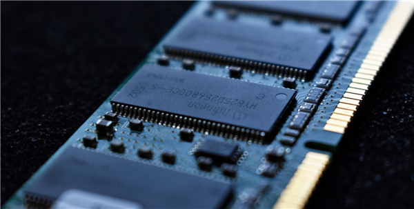古老的DDR2内存都涨疯了！两个季度连涨60％、40％