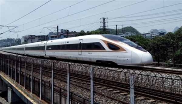 旅客从拉萨回南京全程45小时 坐了33小时后列车折返！12306回应