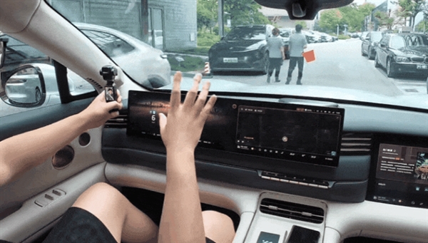 只要20万出头 智己让你买到“中国版Cybercab”？