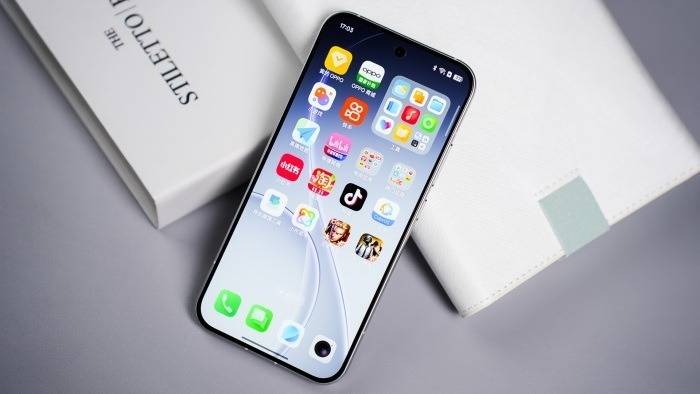 2026年护眼旗舰新标杆：OPPO Find X10搭载行业顶尖有益红光护眼屏