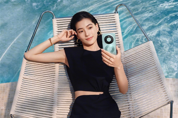 华为Mate 90系列迟迟不预热：网友已急哭