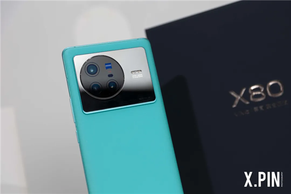 vivo X500标准版卖到5499 蓝厂率先给所有友商打了个样
