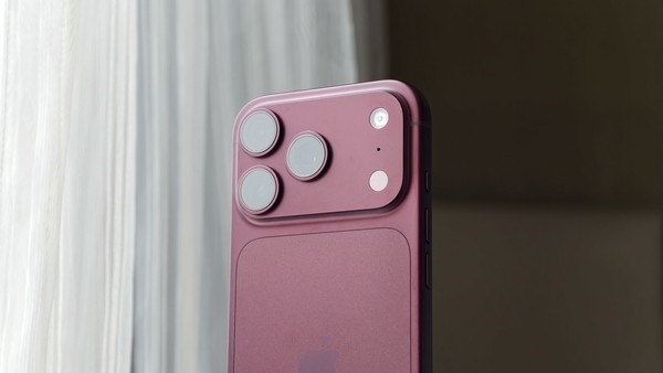 总分屈居第二 但视频独一档！iPhone18 Pro的视频实力依旧没人能追上