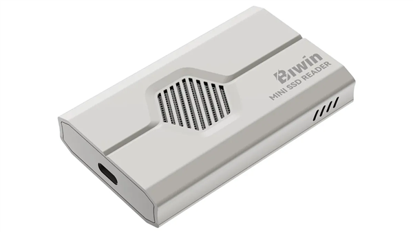 史上最小消费级SSD！佰维CL100 Mini发布：仅1克重+速度3700MB/s