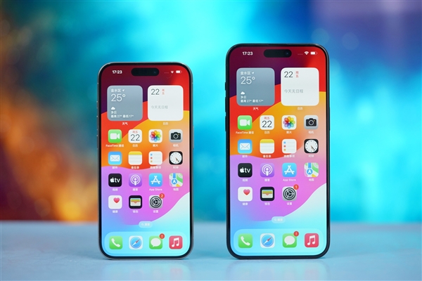 iPhone 18 Pro系列销量很快破250万台!库克直言看到中国市场大卖倍感振奋