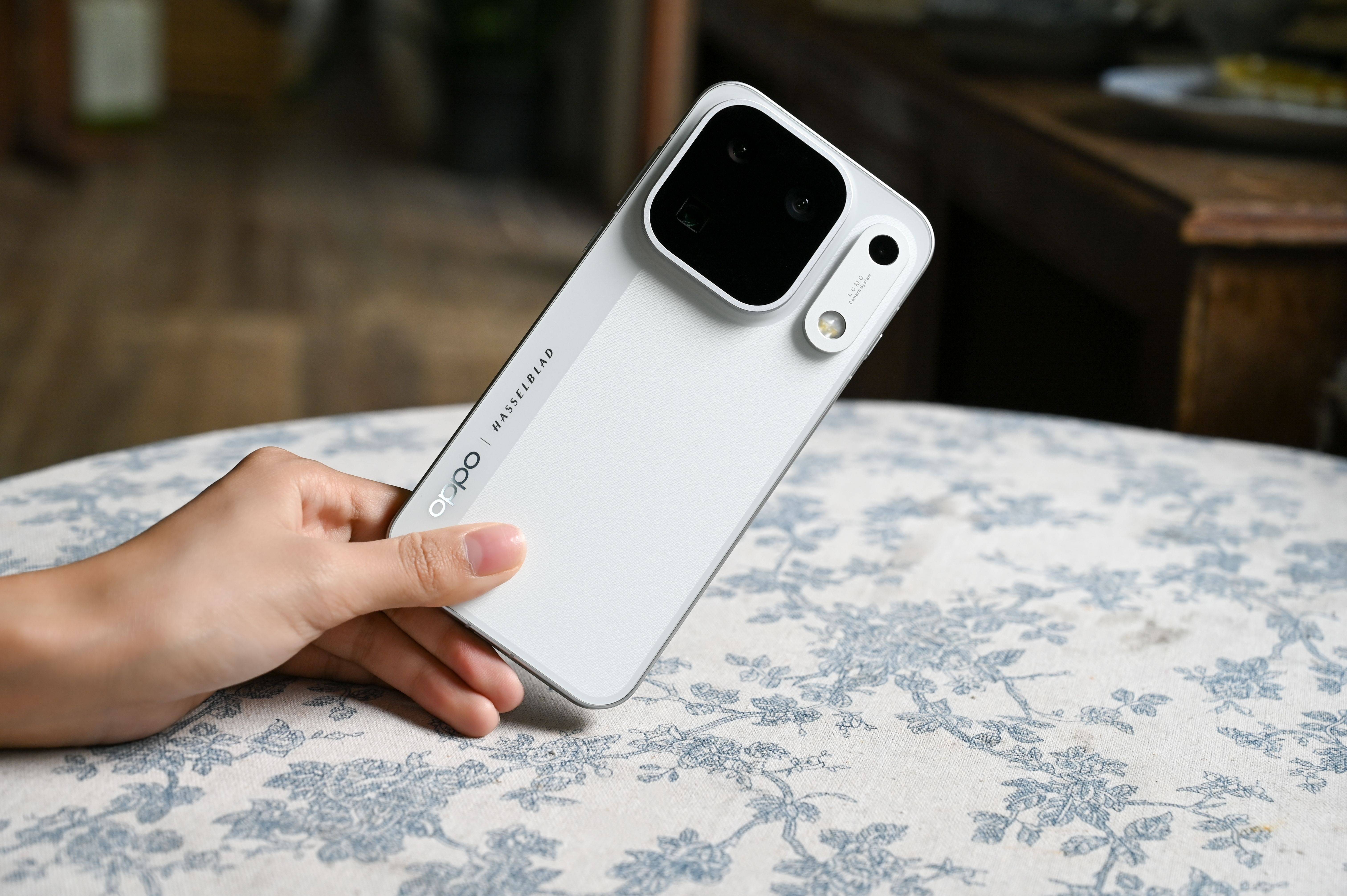 【新机解析】OPPO Find X10 Pro Max 外观质感实测：7000档旗舰的高级感是怎么炼成的